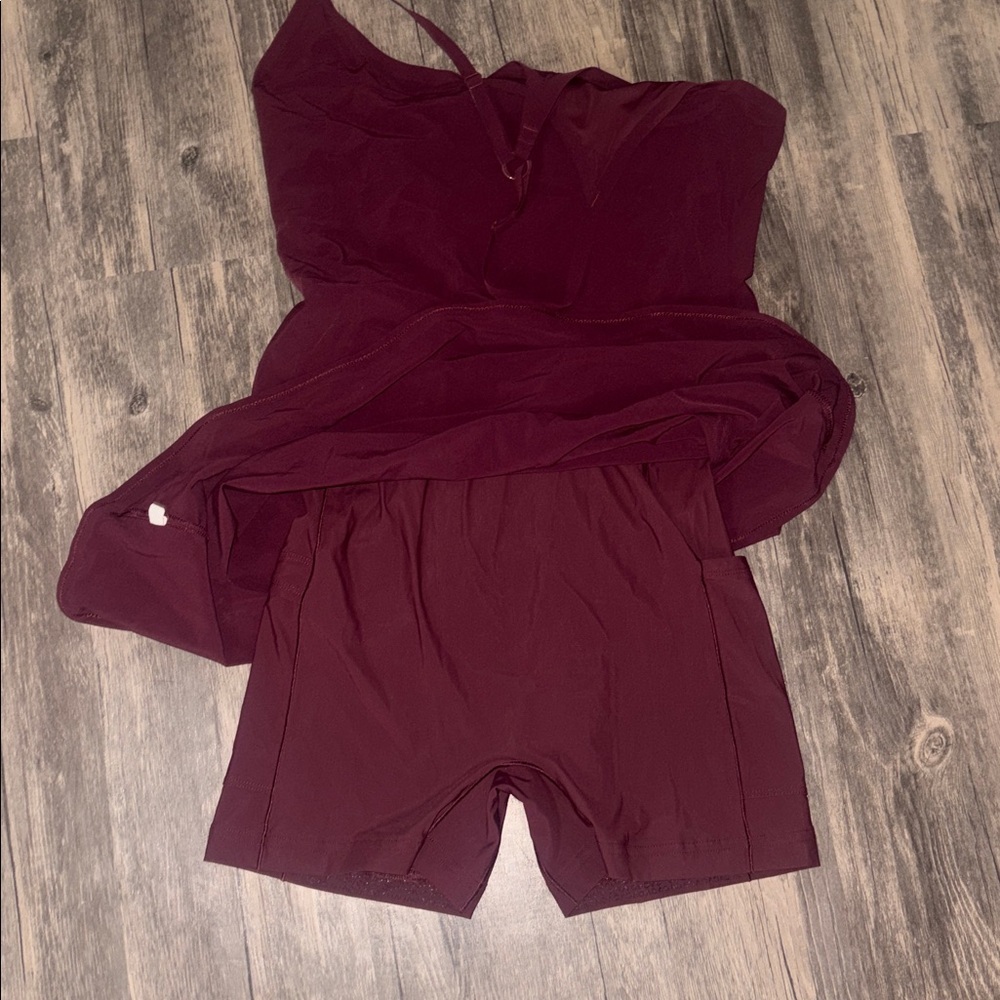 Outdoor voices - the exercise dress size smal - Picture 9 of 9